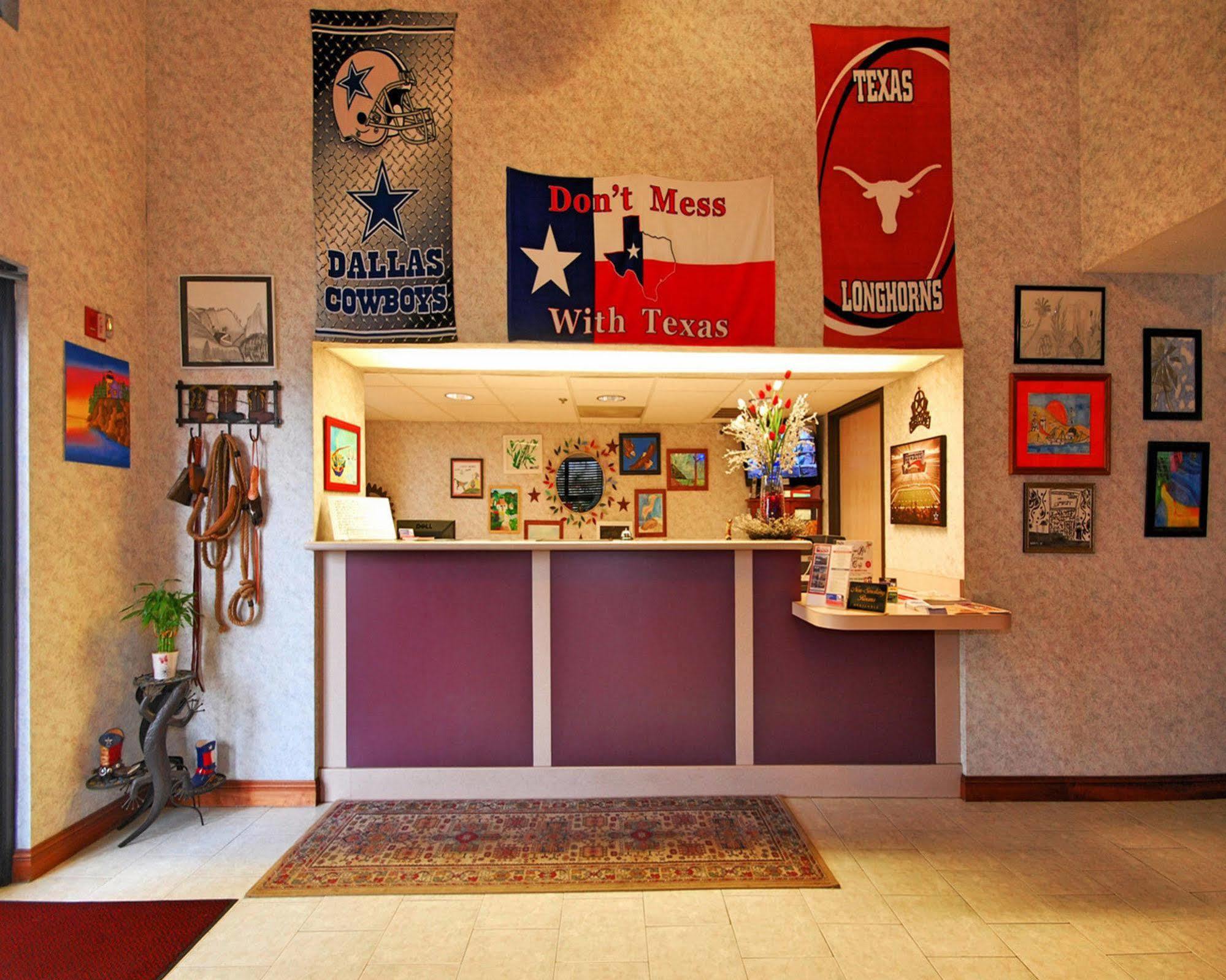 Texas Inn Harlingen Exterior photo